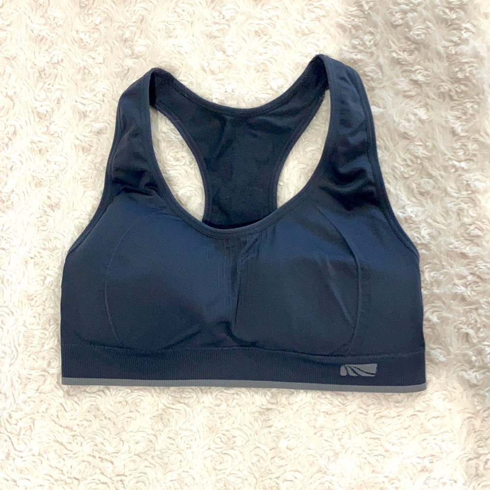 Marika sports bra